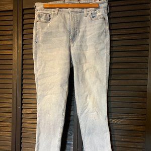 Old Navy Extra High Rise Light Was Rock Star Supper Skinny Jean